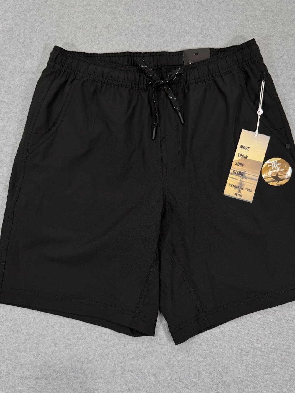 Kenneth Cole Active Mens Tech Running Shorts Black Medium Compression Liner NWT